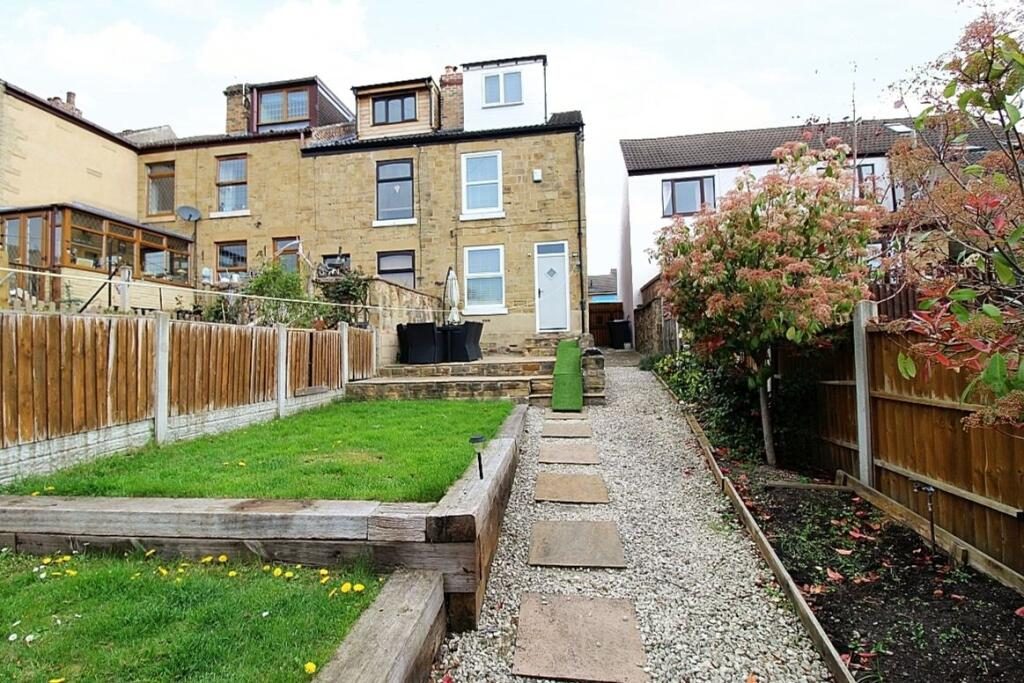 Terraced House