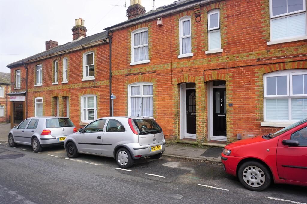 Terraced House
