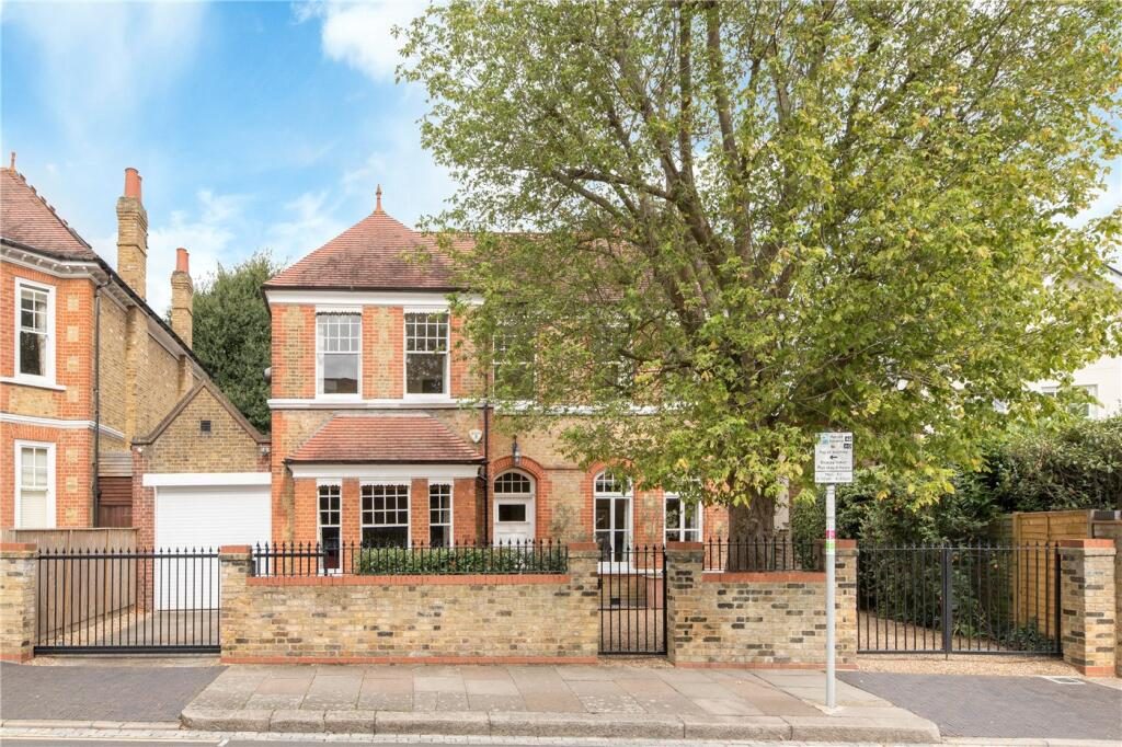 Property main image