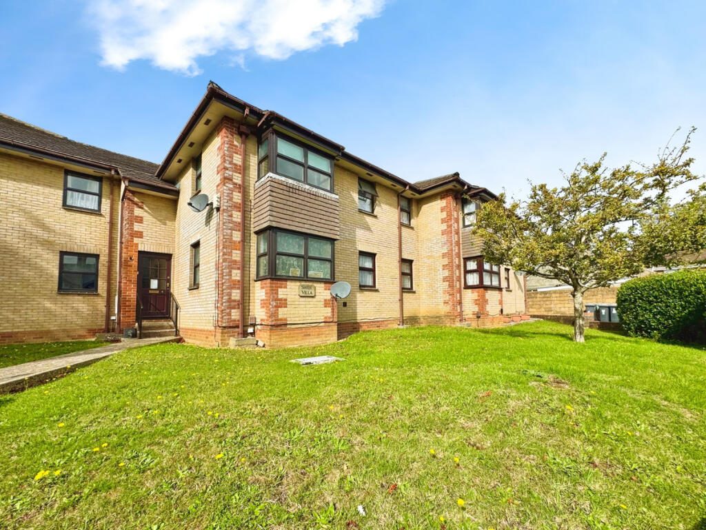 Property main image