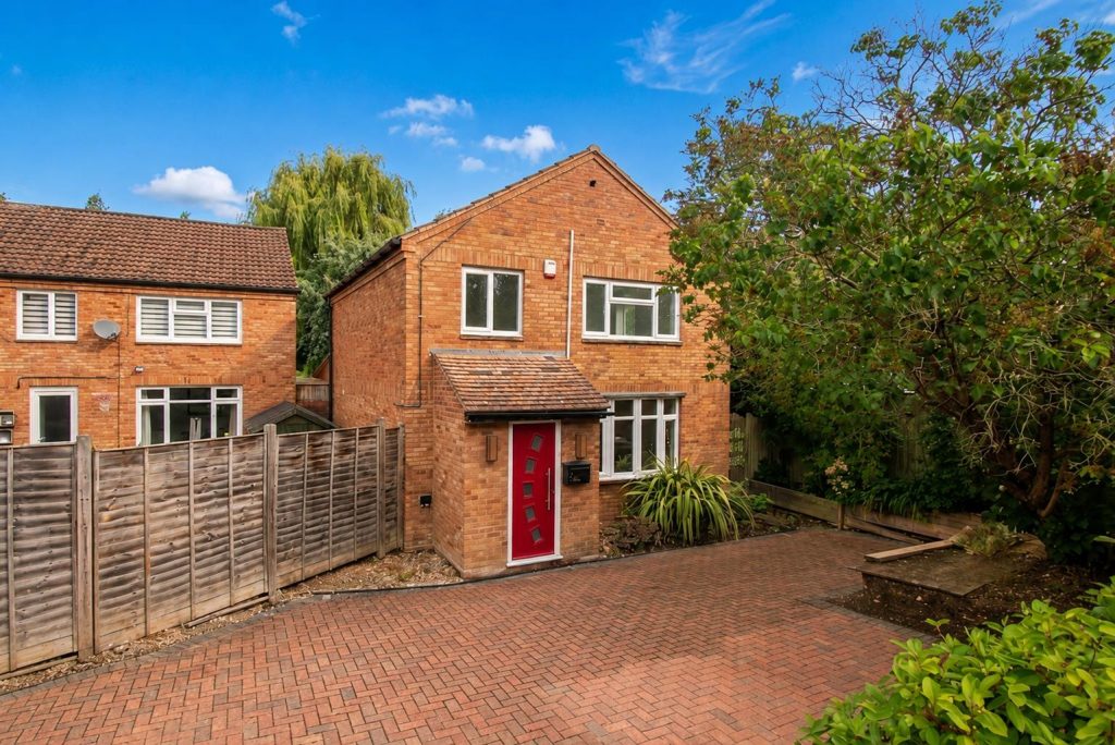 Property main image
