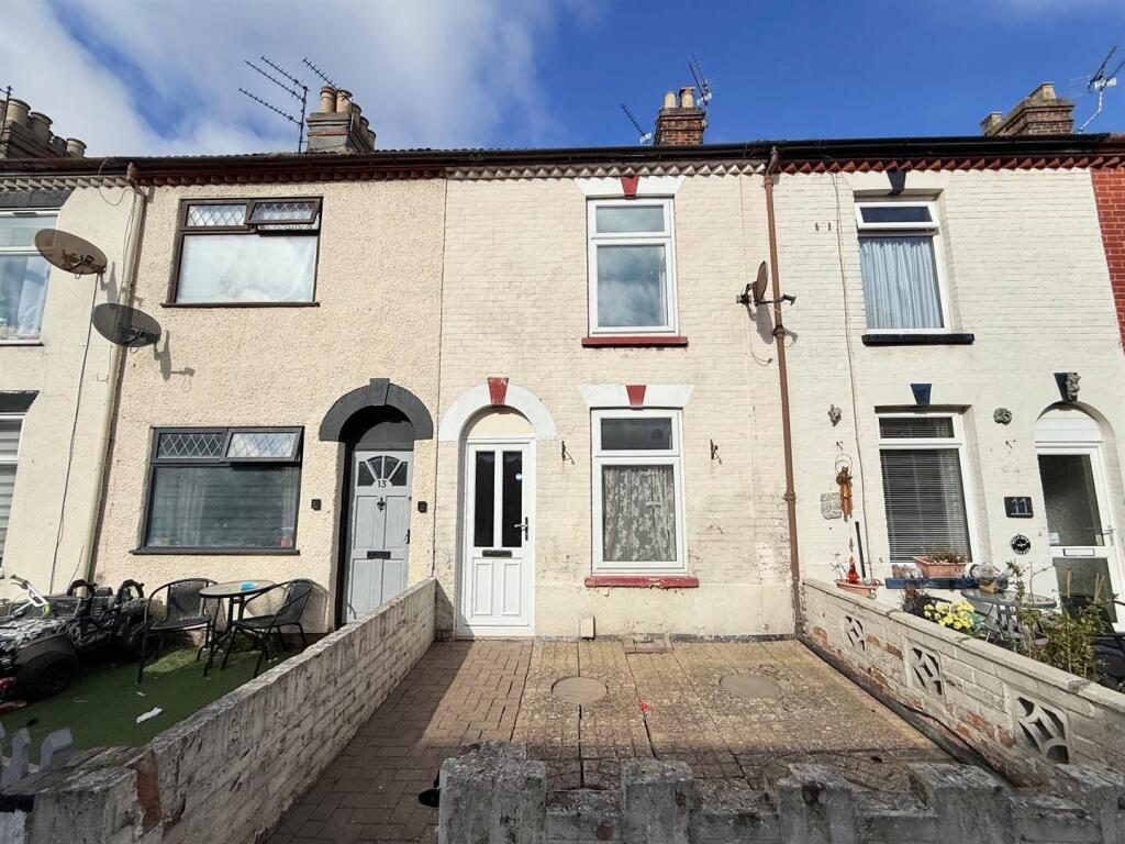 Terraced House