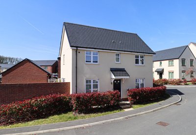 Property on Eagle Way, AL4 0LH