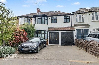 Property on Caterham Avenue, IG5 0QA