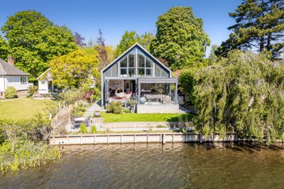 Property on Mill Road, SL7 1QE