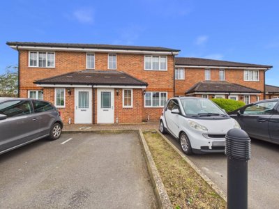 Property on Hanover Close, TW15 3FG