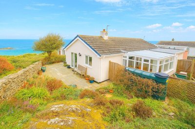 Property on Craig Ddu, LL68 9EH
