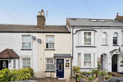 Property on Capel Road, WD19 4AE