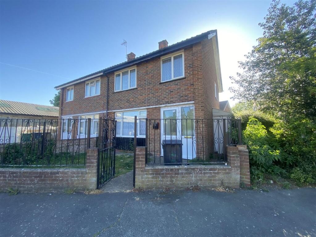 Property main image