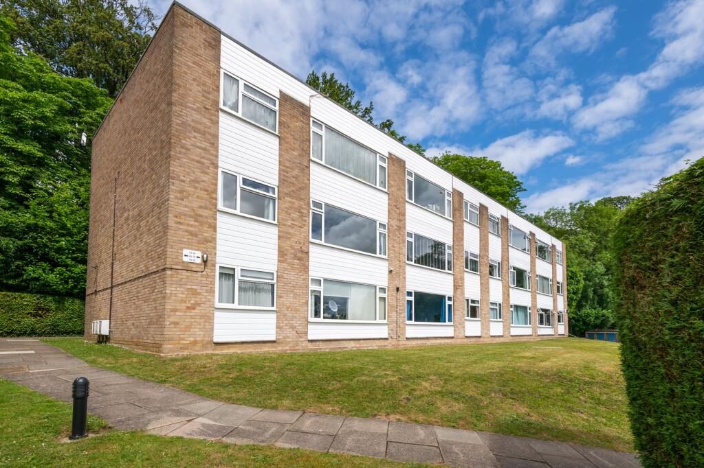 Property main image