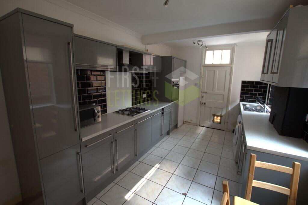 Terraced House