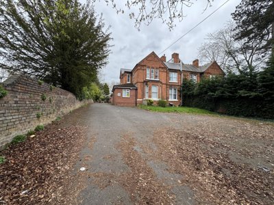 Property on Richmond Road, WV3 9JJ