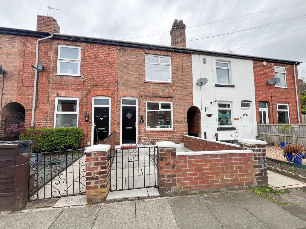 Terraced House