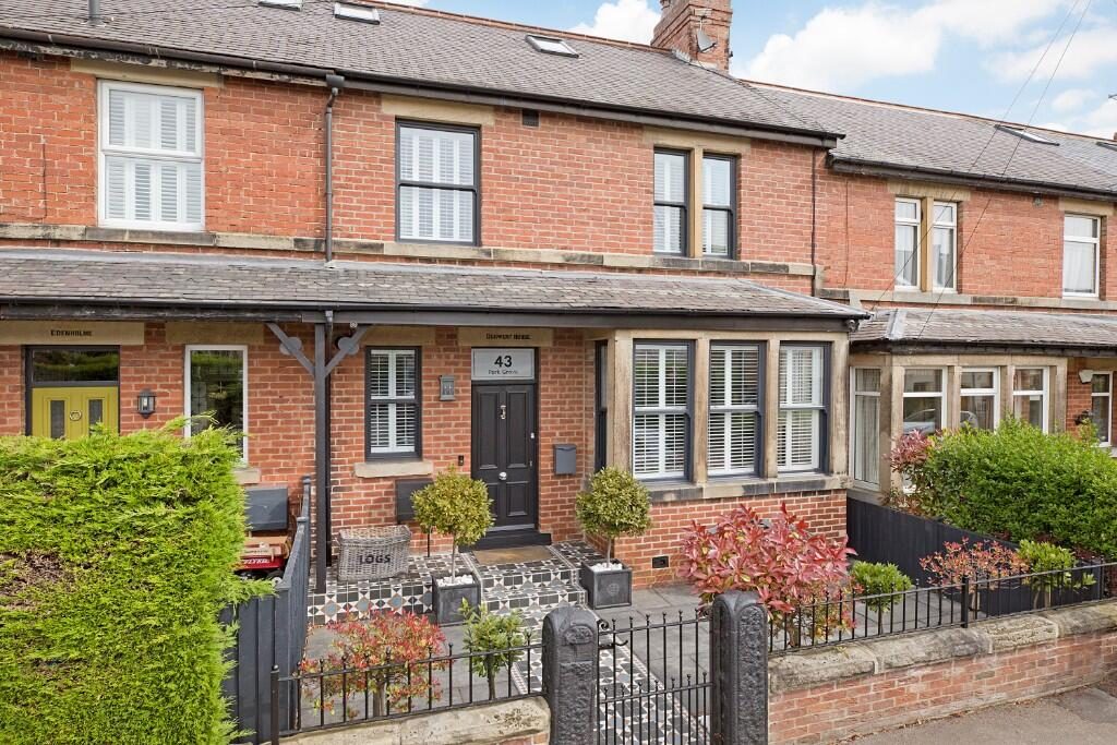 Terraced House
