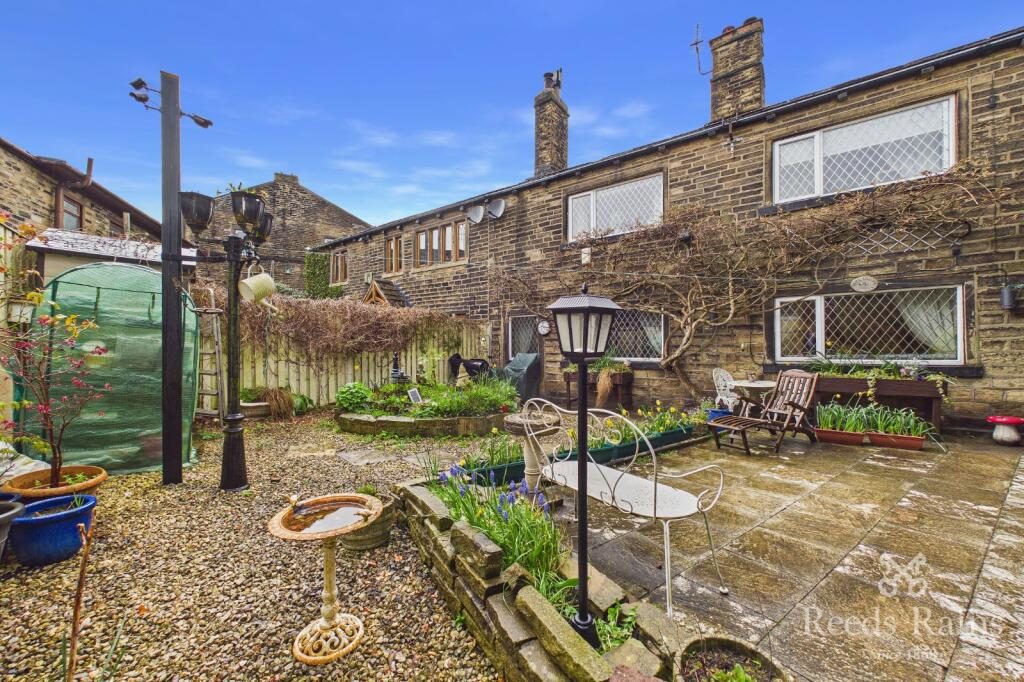 Terraced House