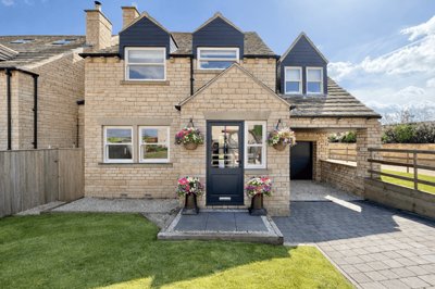 Property on Wetherby Road, LS23 6FX