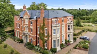 Property on Gwendolyn Drive, CV3 1QU