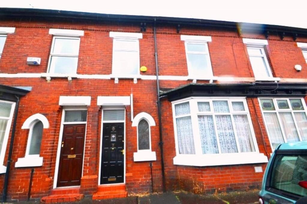 Property main image