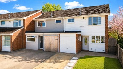 Property on Cullen Close, GU46 6HB