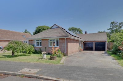 Property on My Lords Lane, PO11 9PW