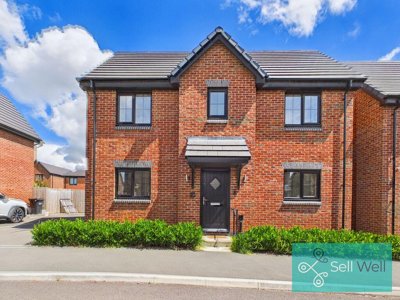 Property on Weavers Close, M28 1PE