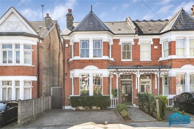 Property on Compton Road, N21 3NU