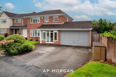 Property on Stanbrook Road, B90 4UT