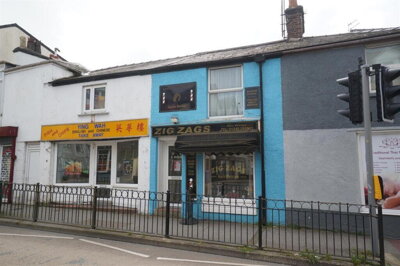 Property on Beach Road, LL59 5HB