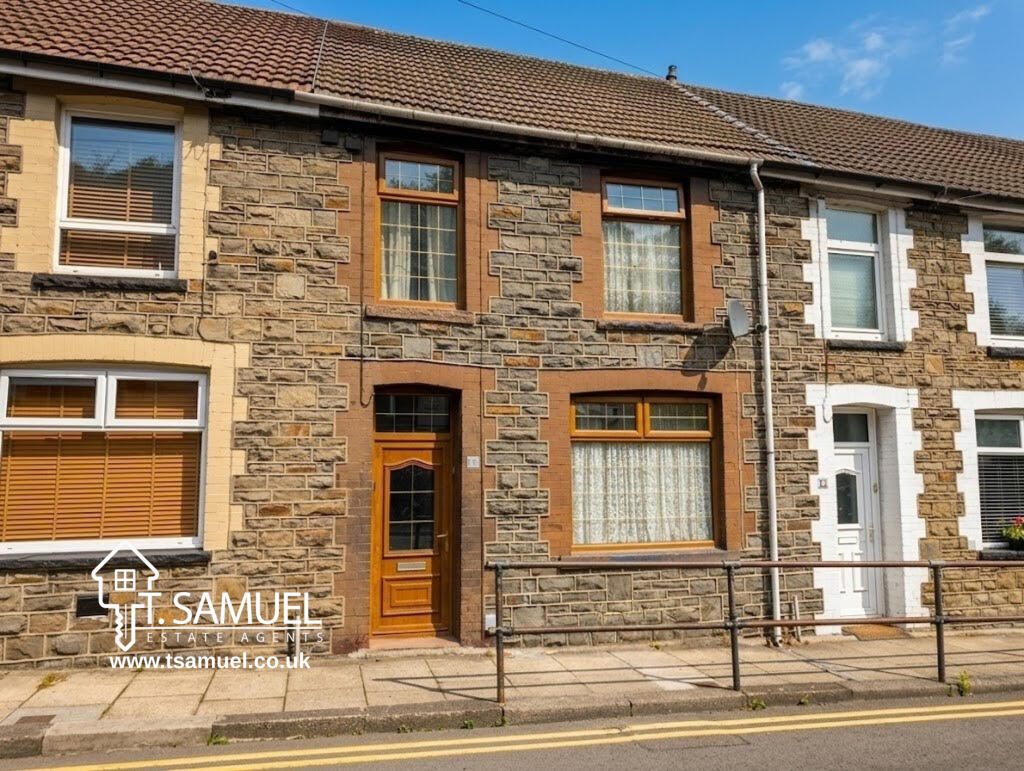 Property main image