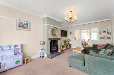 Property on Poulton Avenue, BB5 5EP