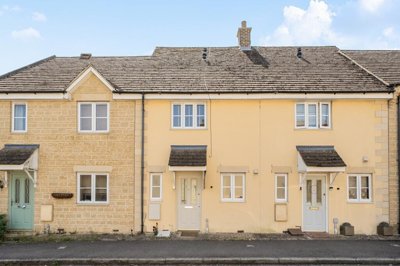 Property on The Oaks, OX18 1GN
