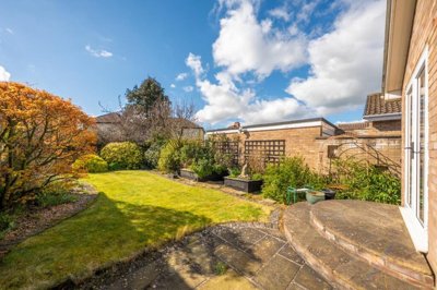 Property on Deerstone Ridge, LS22 7XN