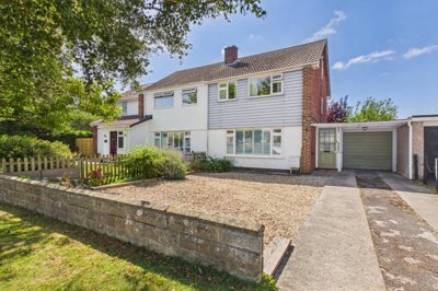 Property on Kennaway Road, BS21 6JL