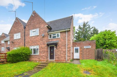 Property on Chatham Road, SO22 4EE