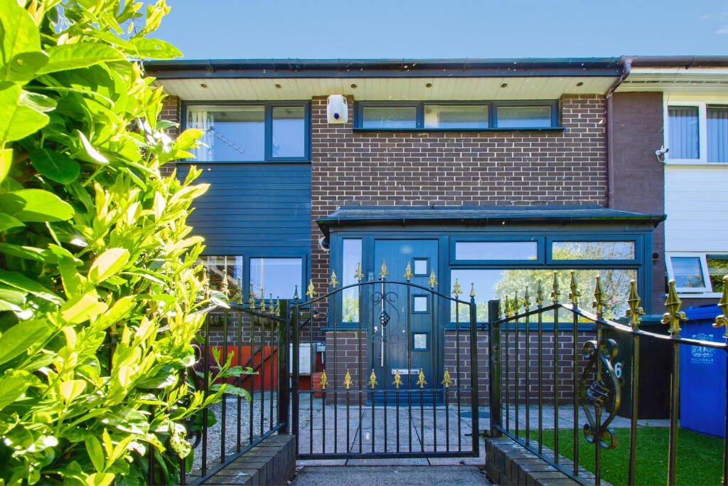 Terraced House