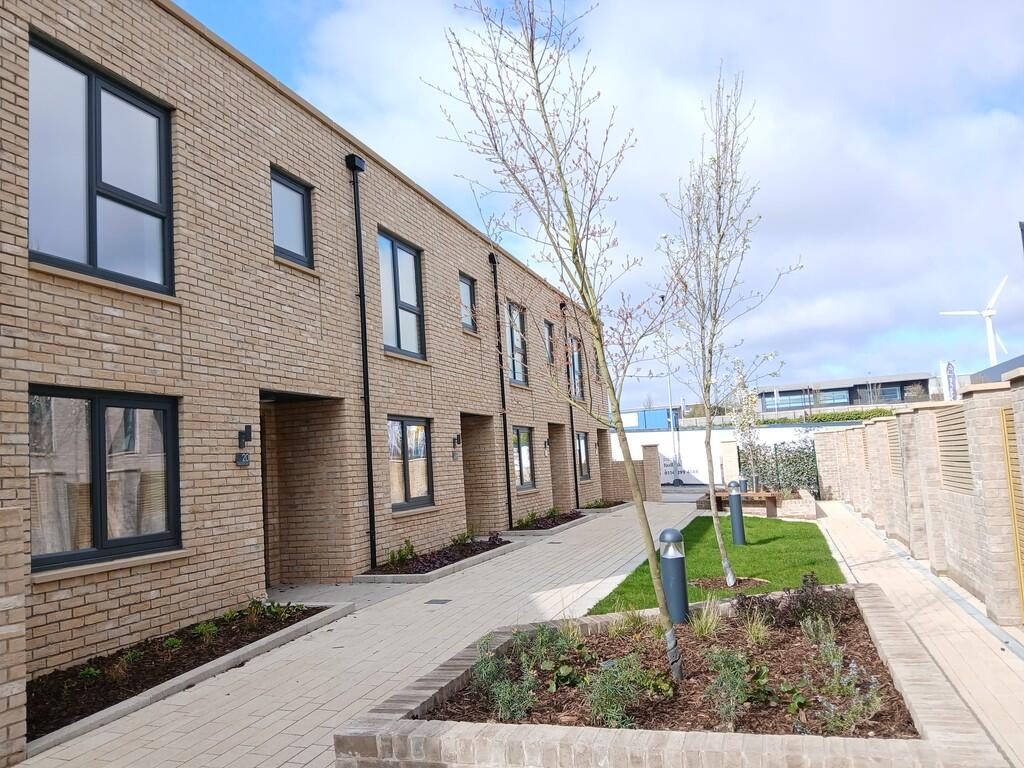 Terraced House