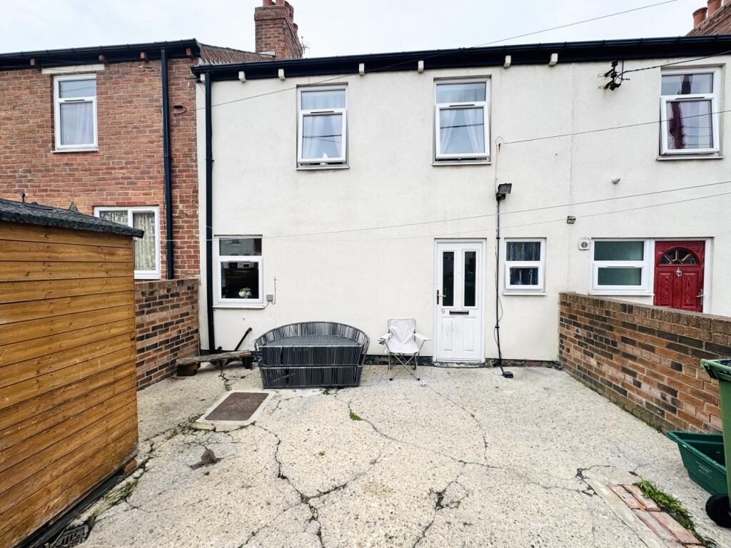 Terraced House
