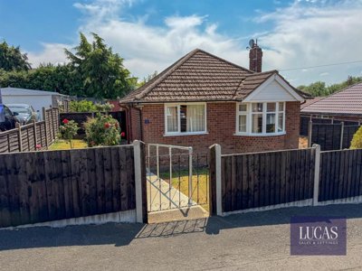 Property on NN16 9HH