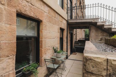 Property on Cecil Street, G12 8RQ