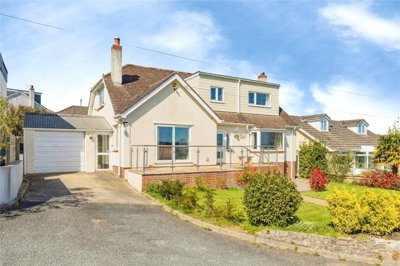 Property on Rydons, TQ5 8QF