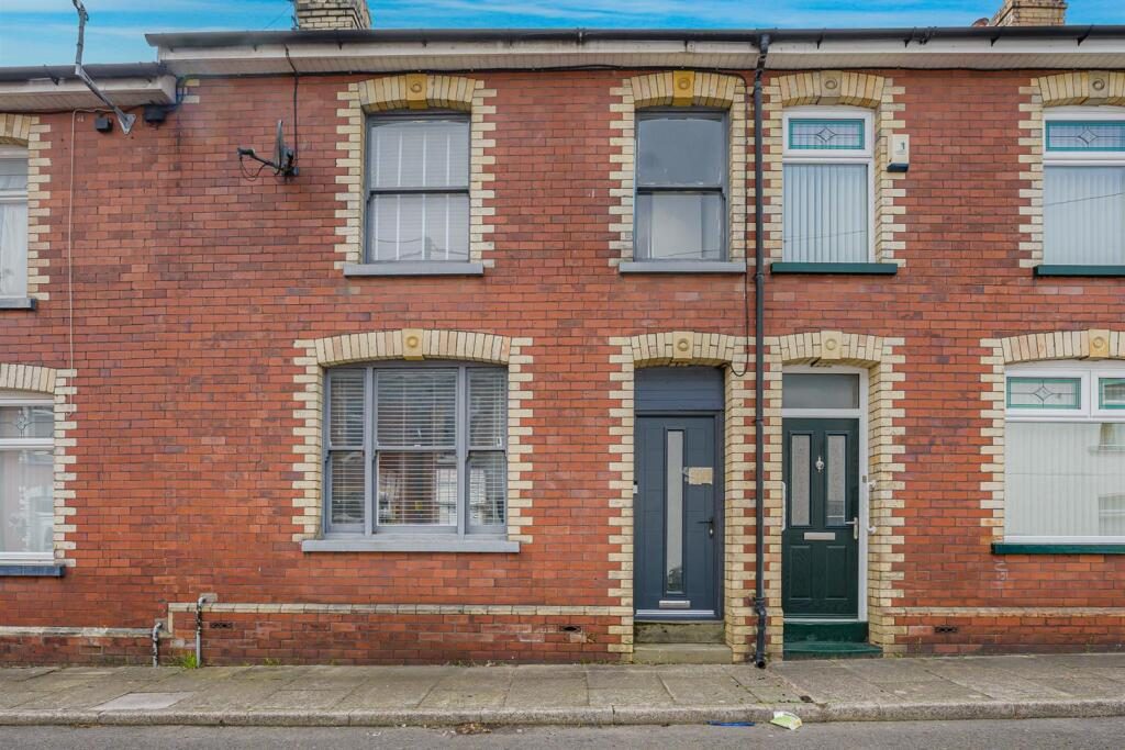 Terraced House