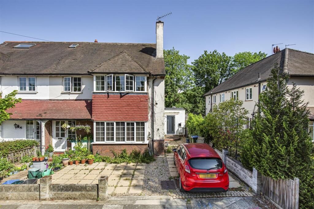 Property main image
