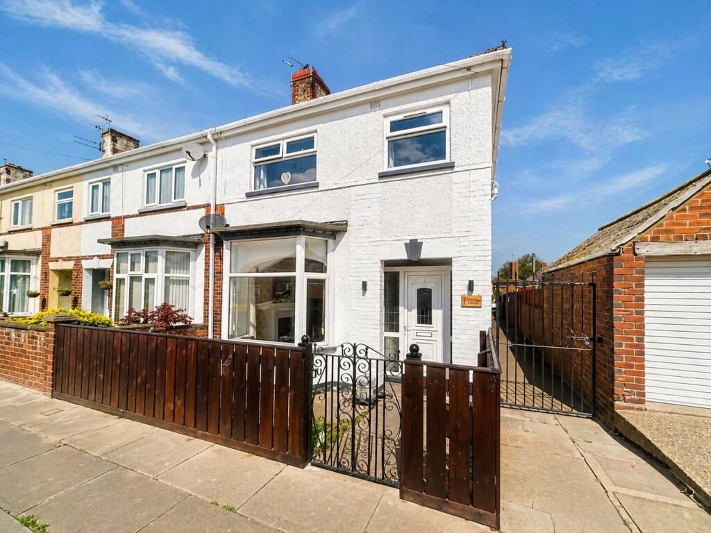 Terraced House