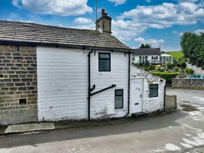 Property on Colne Road, BD22 7PR