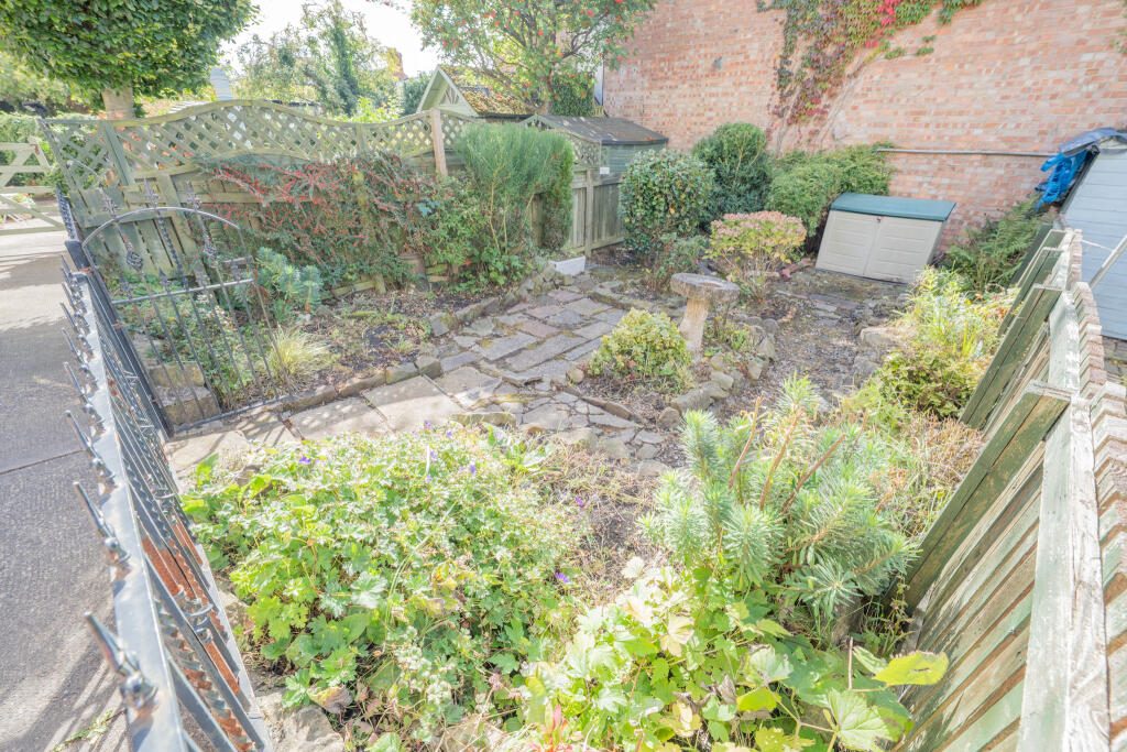 Terraced House