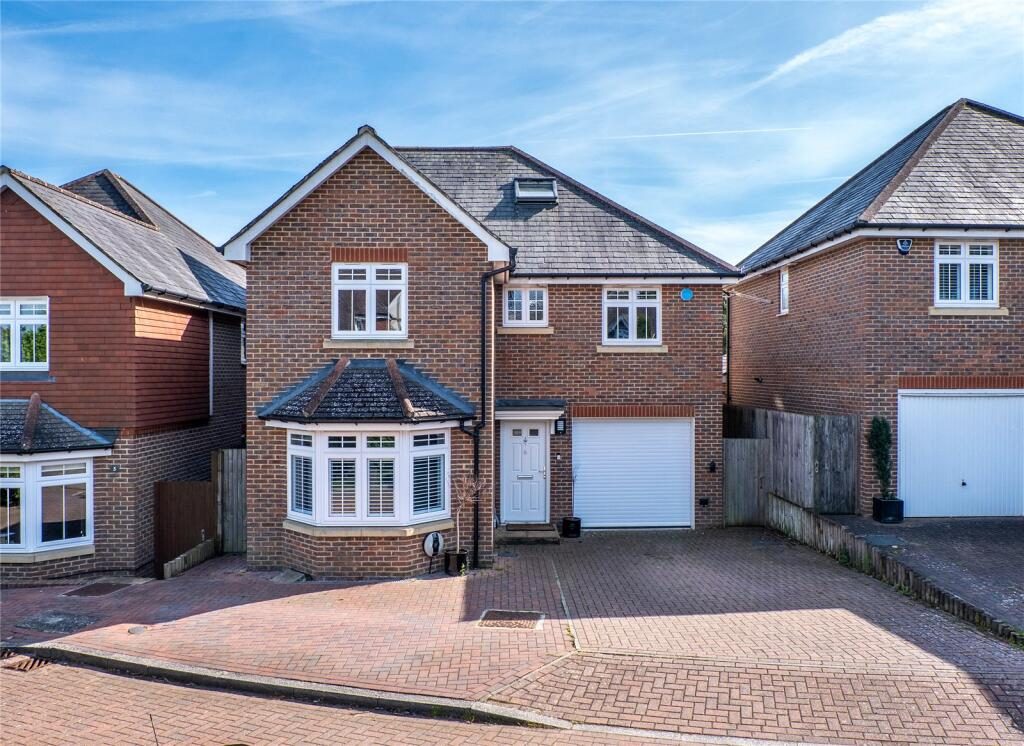 Property main image