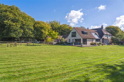Property on Bank Green, HP5 2UT
