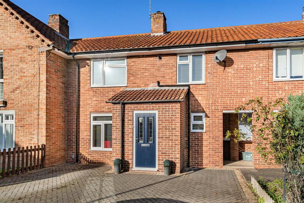 Property main image