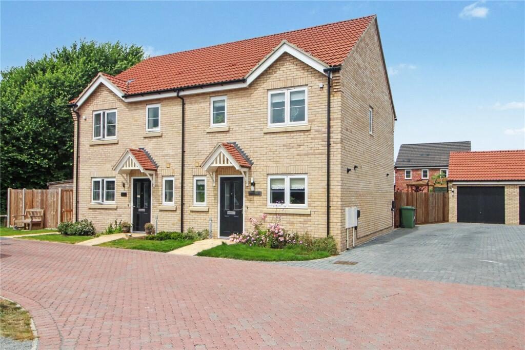 Property main image