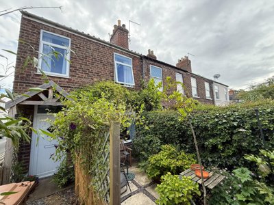 Property on Cherry Tree Terrace, HU17 0EN